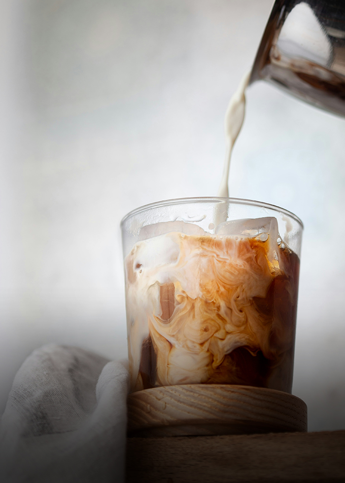 dualmilk_landing-teaserVertical-03